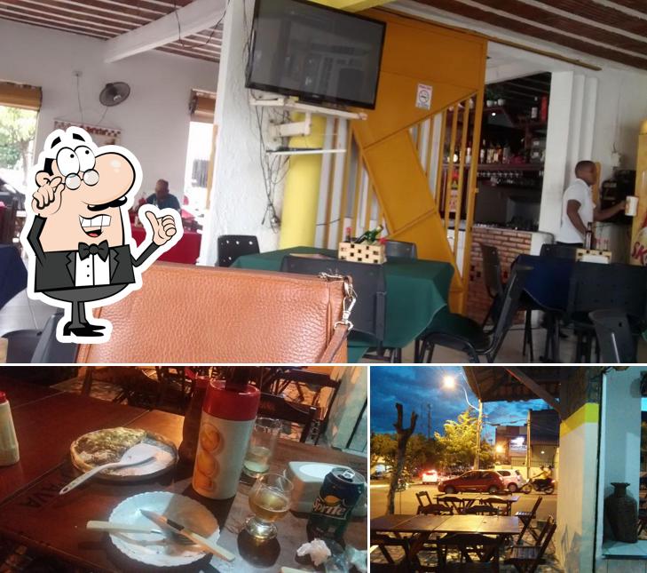 Veja imagens do interior do Pizzaria, churrascaria e pastelaria Franciné
