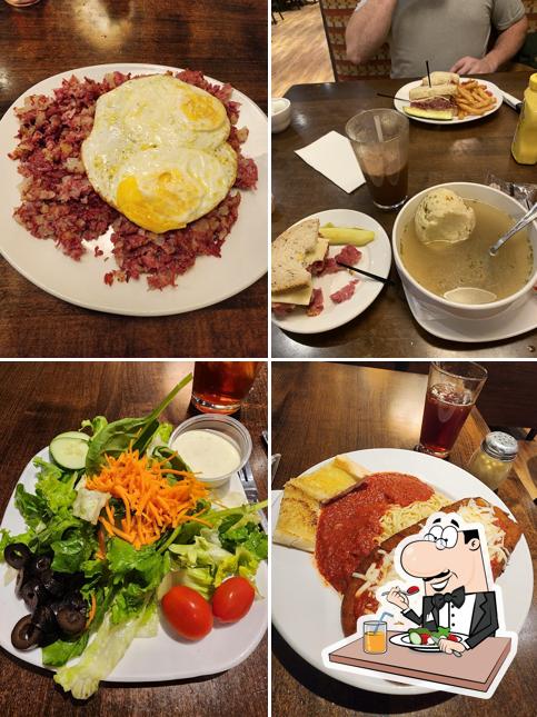 Manhattan Deli Bar & Grille, 34601 Ridge Rd in Willoughby Restaurant