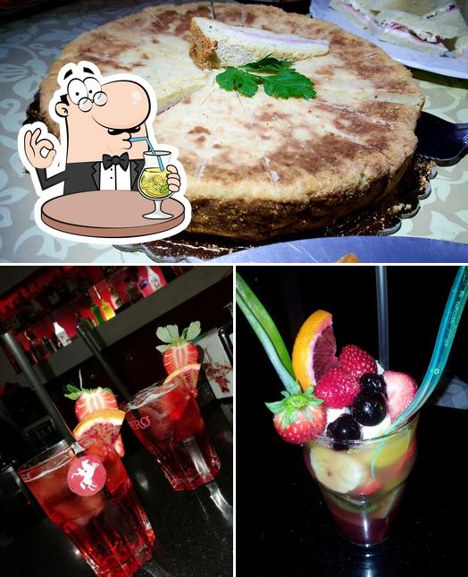 The picture of Ramses Pub Pizzeria’s drink and cake