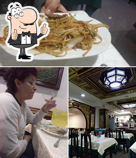 Это изображение ресторана "Restaurante Chino Shanghai"