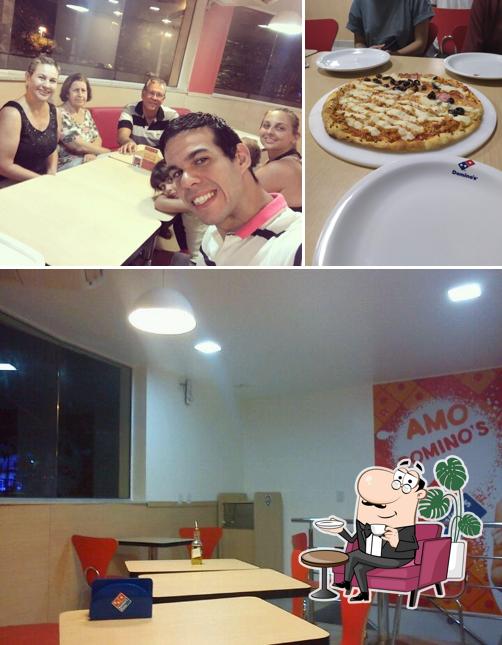 O interior do Domino's Pizza - Volta Redonda