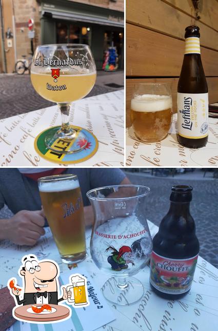 Vous pouvez prendre une pinte de bière blonde ou brune