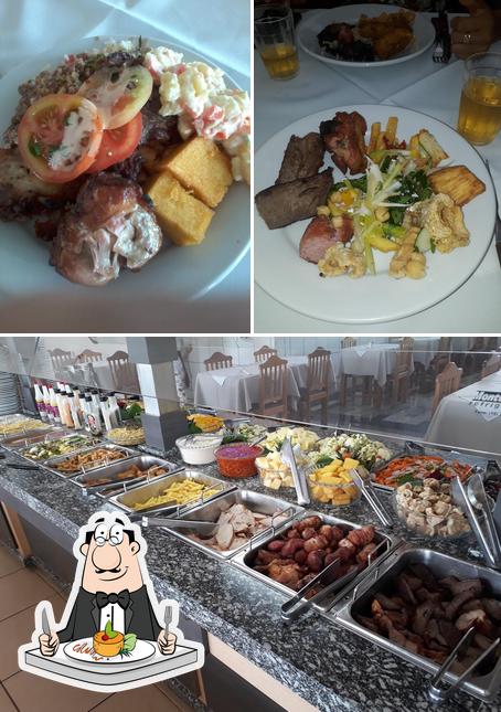 Comida em Restaurante e Churrascaria Lagoense