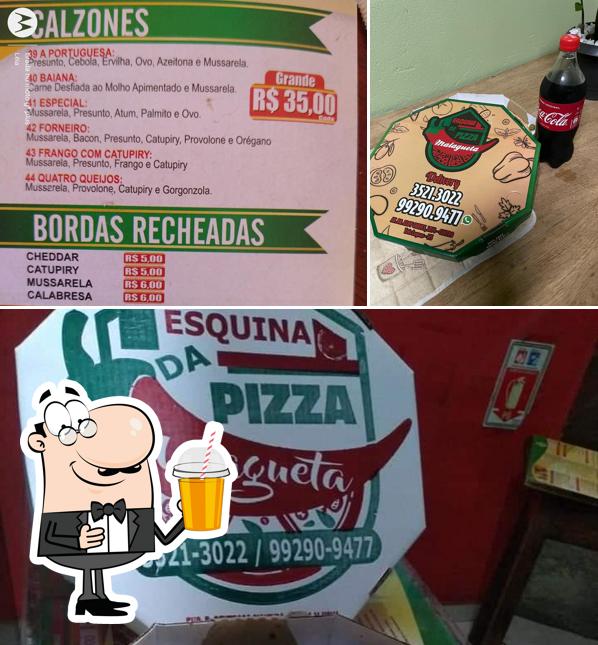 Desfrute de uma bebida no Esquina da Pizza Malagueta