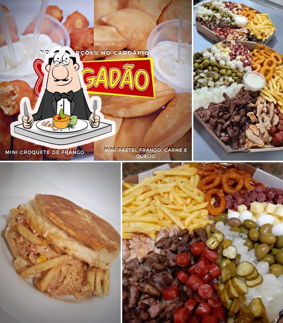 Comida em Xis Pegadão