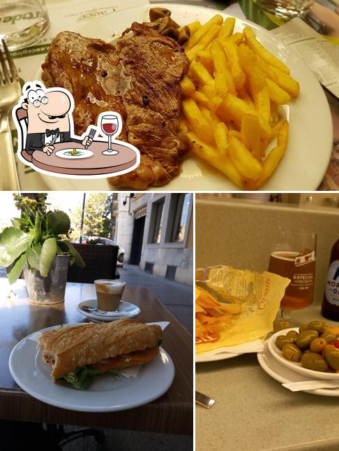 Meals at Restaurant Cafeteria Pont de Pedra