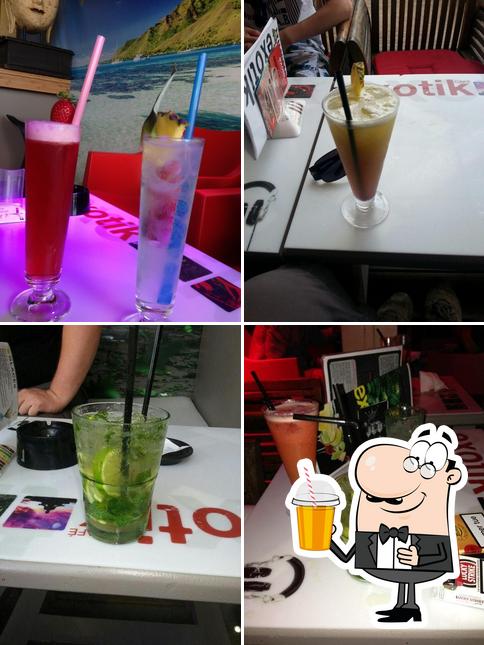 Profitez d'un verre à Exotik Bar Tapas Planchas Cocktails Argelès Plage