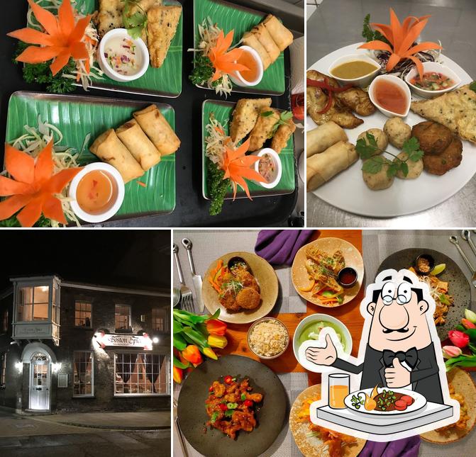 Taan Thai Restaurant in Boston Restaurant menu and reviews