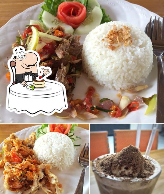 Caramel Home Library & Kitchen cafe, Sidoarjo Restaurant reviews