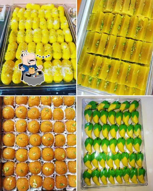 Food at Mahaveer sweets