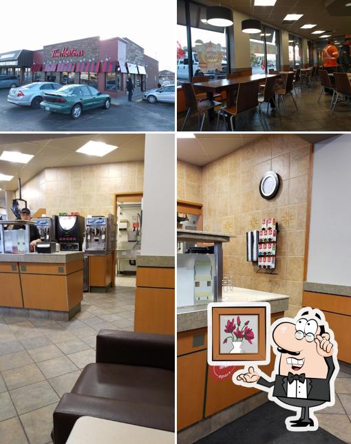 L'intérieur de Tim Hortons