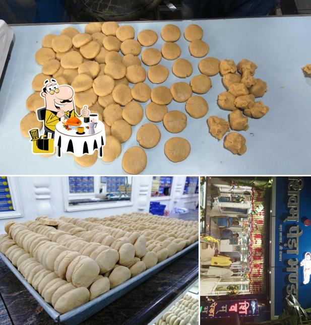 Food at Shivam Pera Bhandar
