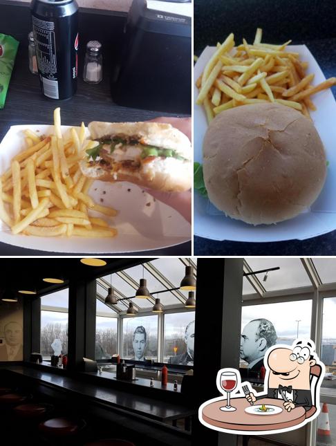 Mira las fotos que hay de comida y interior en Bad Boys Burger And Grill