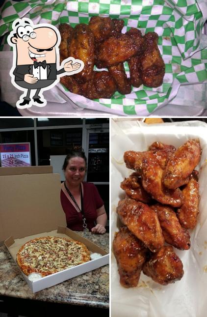 Regarder cette image de Rockin' Pizza & Chicken