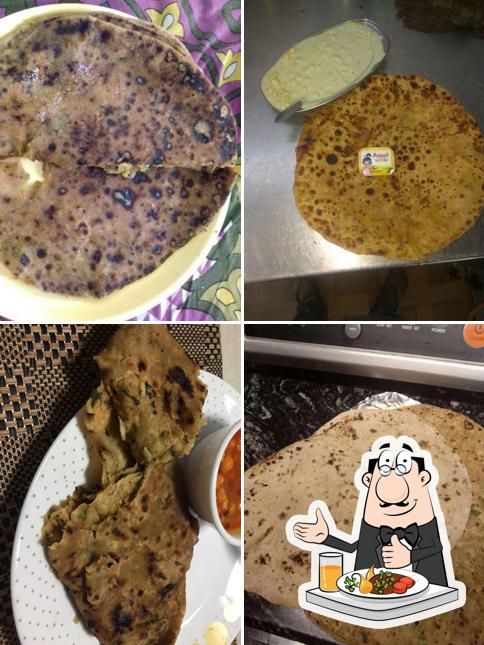 Meals at Pehalwan Parantha point