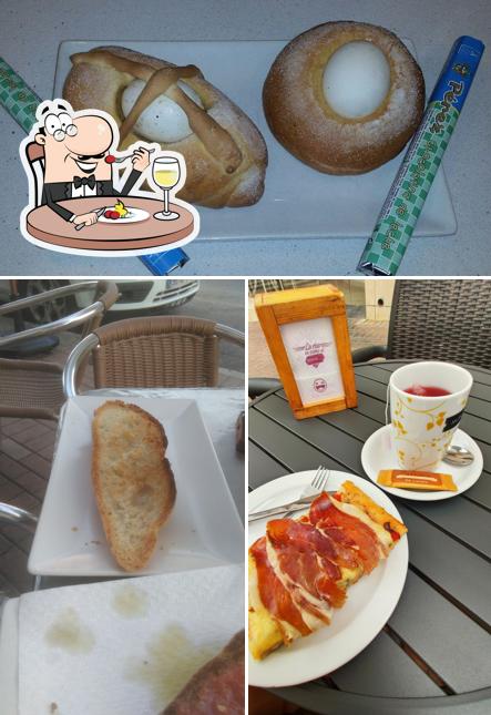 Comida en Pastisseria-Cafeteria Gabriela