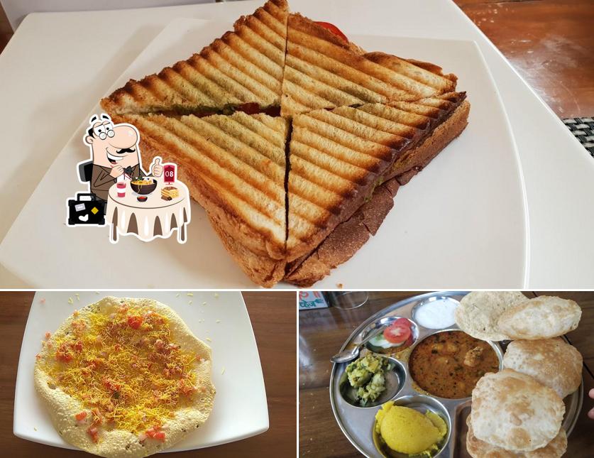 Meals at Deshpande Veg