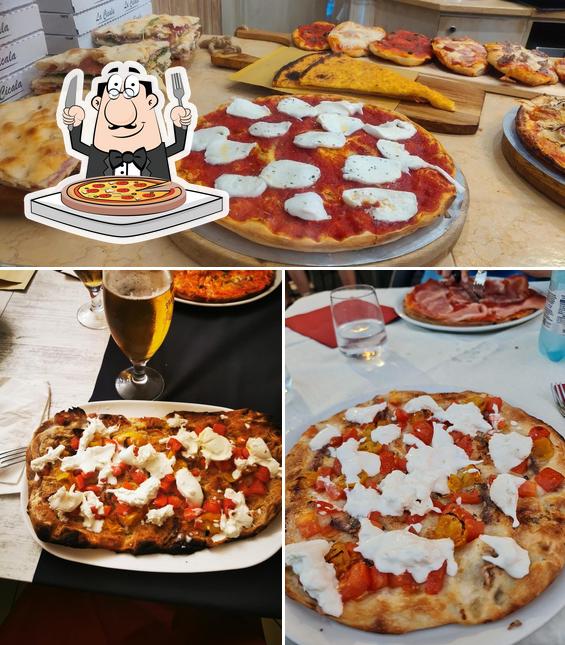 Scegli una pizza a Pizzeria La Cicala 2