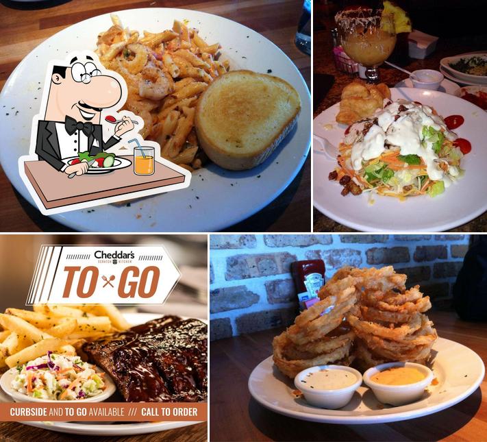 Cheddar's Scratch Kitchen in Lincoln Restaurant menu and reviews