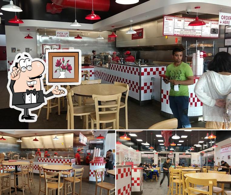 Découvrez l'intérieur de Five Guys