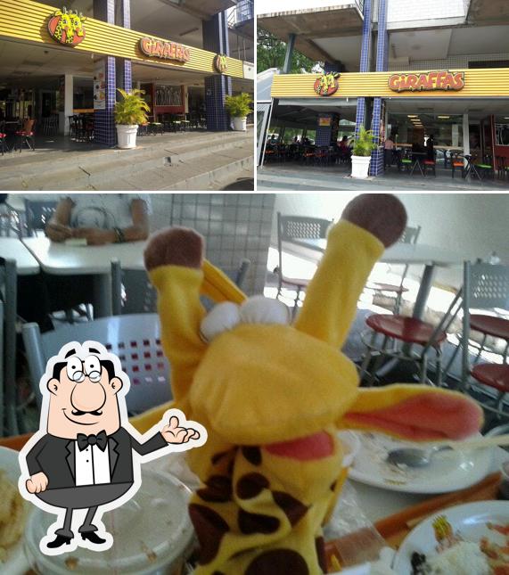 O interior do Giraffas 302 norte
