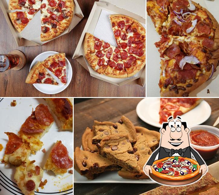 Pizza Hut, 524 W 30th St in Connersville Restaurant menu and reviews