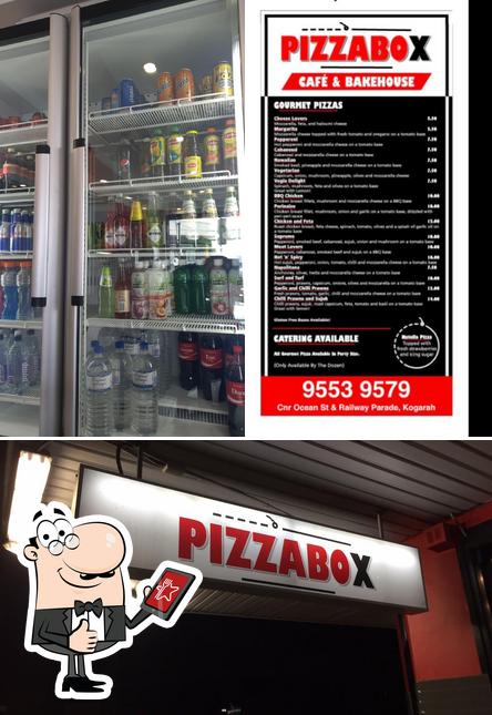 See this picture of Pizzabox Café