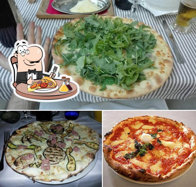 Scegli una pizza a Ristorante Pizzeria Griglieria Ponte Vecchio