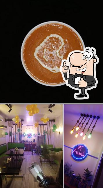 Look at the pic of Jamstreet Cafe & Restaurant