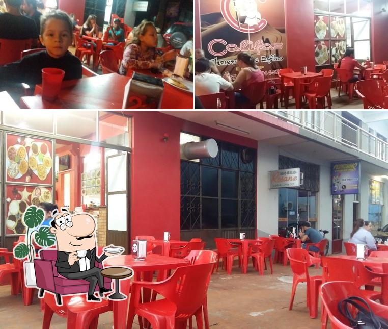 Veja imagens do interior do Califas - Shawarmas e Esfihas