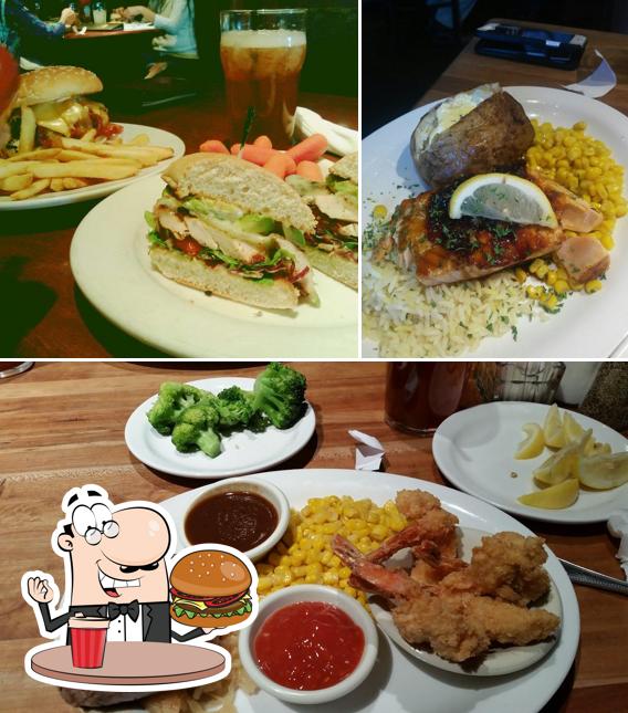 Cheddar's Scratch Kitchen, 11895 Gateway Blvd W in El Paso Restaurant