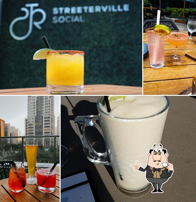 Enjoy a drink at Streeterville Social
