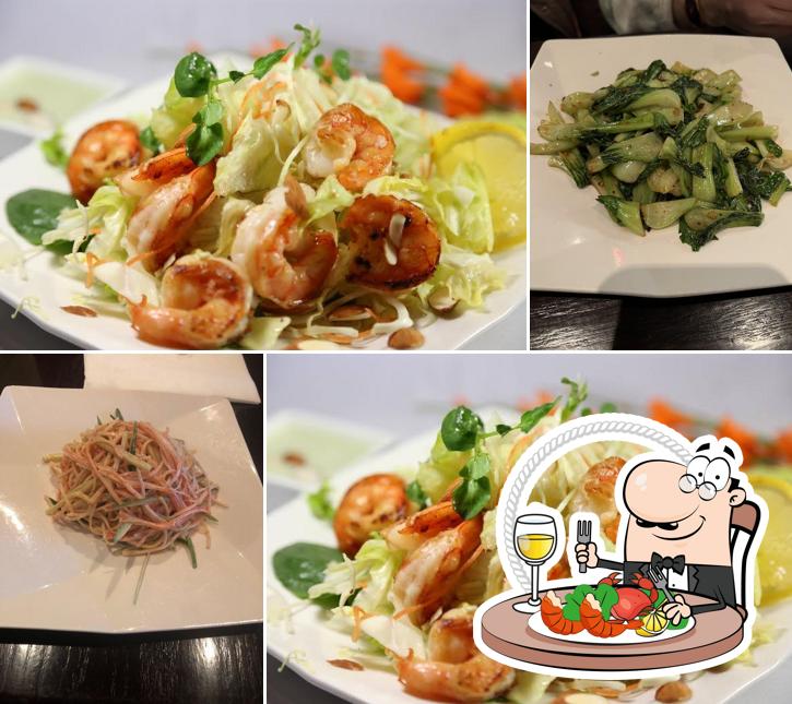 SUKI Japanese Hibachi, Ramen Noodles, and Tea House in Merrick