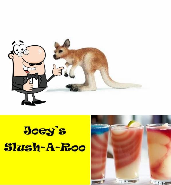 Это изображение ресторана "Lemonade Day Joey's Slush-A-Roo"