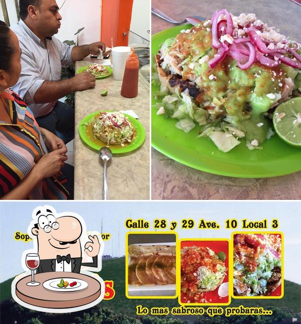 Restaurante Sopes y tacos a vapor los mochis, Agua Prieta Opiniones