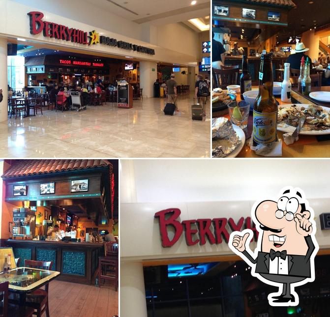 Berryhill Baja Grill restaurant, Cancún, Cancun International Airport S ...