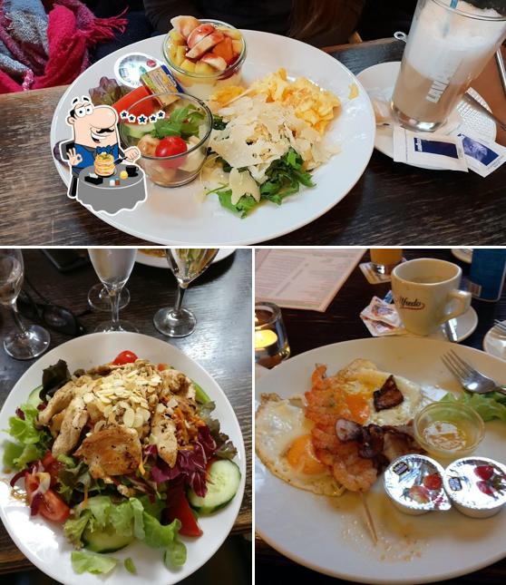 Essen im Café-Restaurant Merlin
