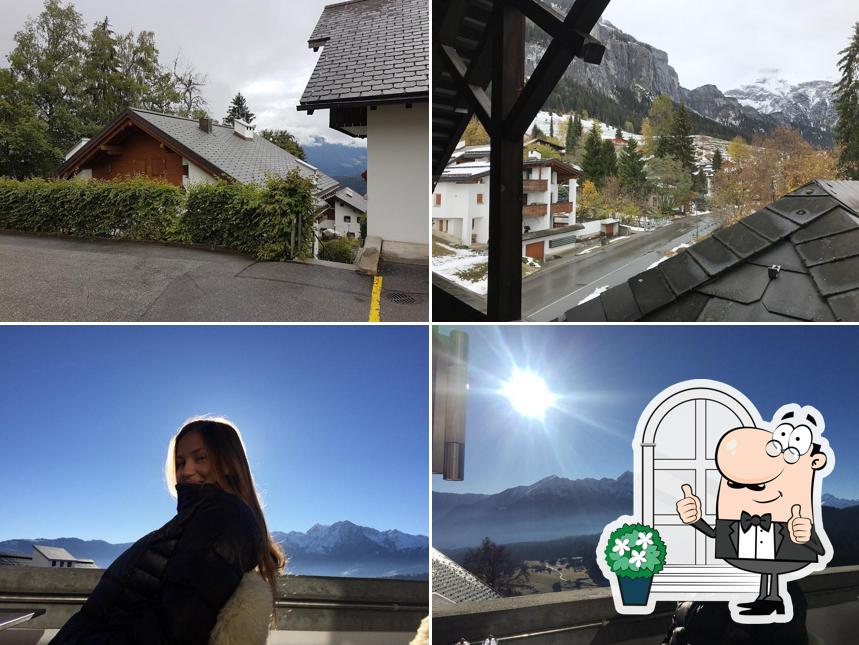 Puoi goderti l'aria fresca da seduto all'esterno di FidazerHof