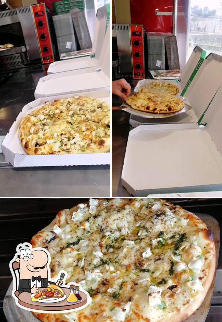 Essayez des pizzas à La Cigale ( Camion Pizza )