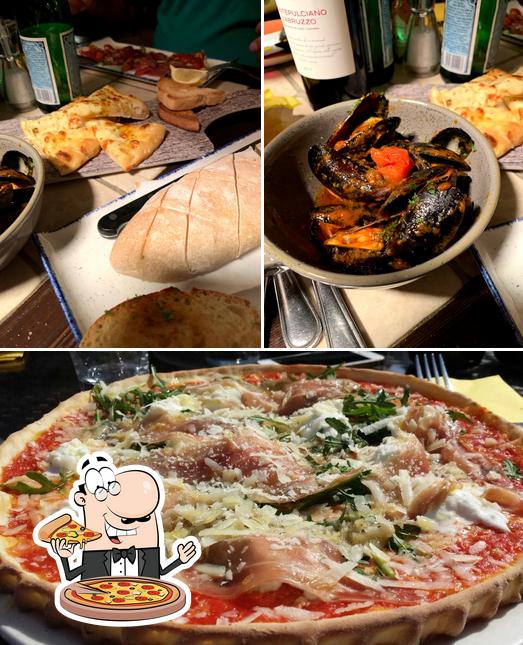 Tamburino Pizza Pasta Ristorante in Street Restaurant reviews