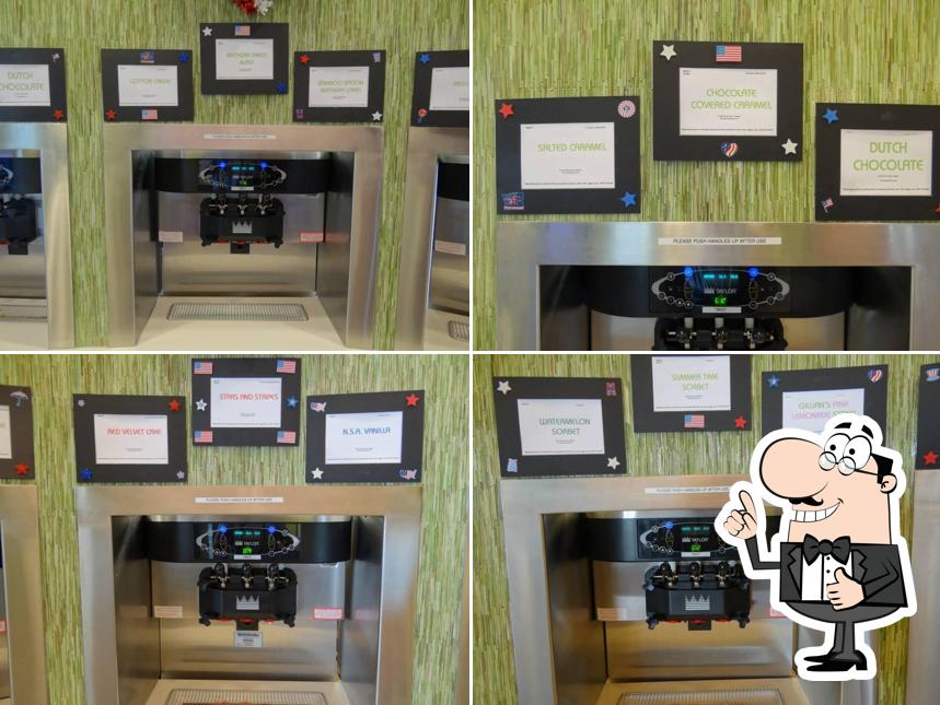 Bamboo Spoon Frozen Yogurt Cafe in South Barrington Restaurant menu