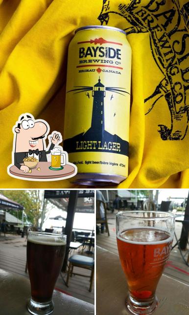 Bayside Brewing in Erieau Restaurant menu and reviews