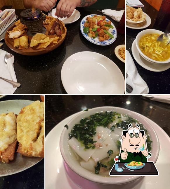 Hung Fong Chinese Restaurant, 3624 Broadway in San Antonio Restaurant