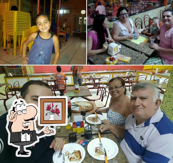 MC Davis Pizzaria