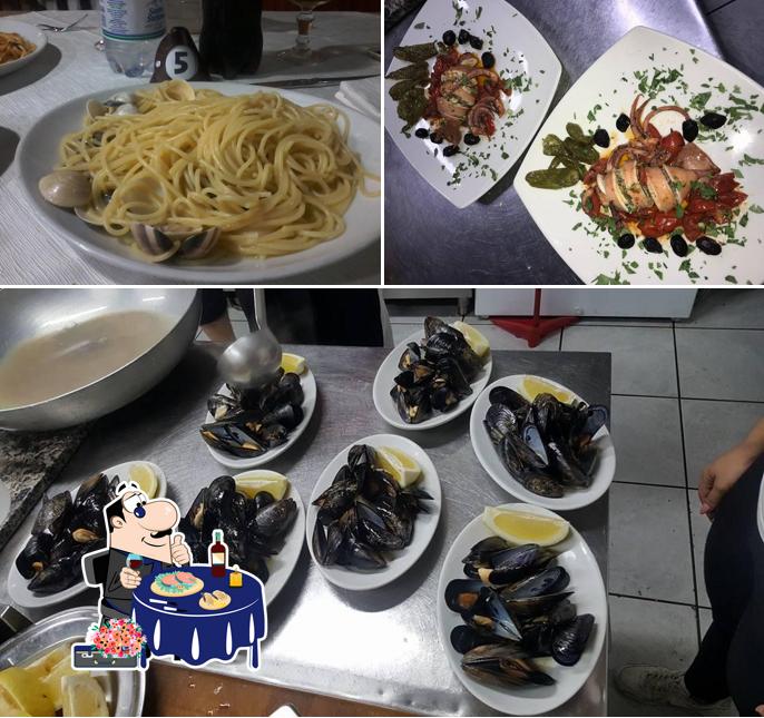 Order seafood at Ristorante Oasi