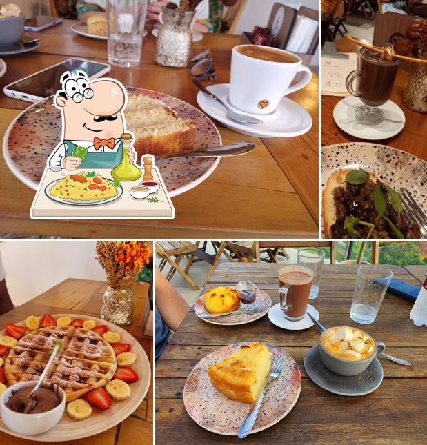 Comida em Café Rerigtyba