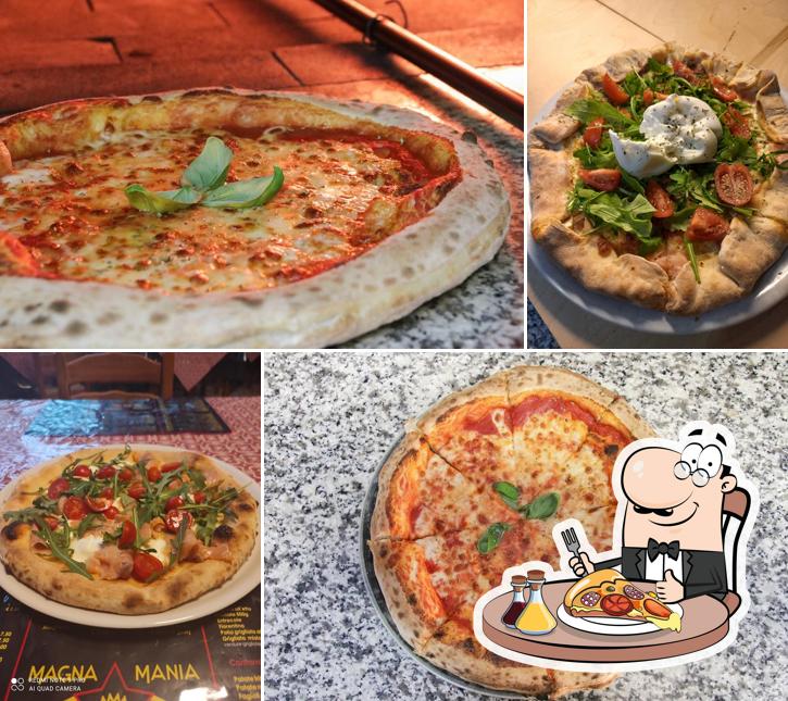 Scegli una pizza a Pizzeria Magna Mania