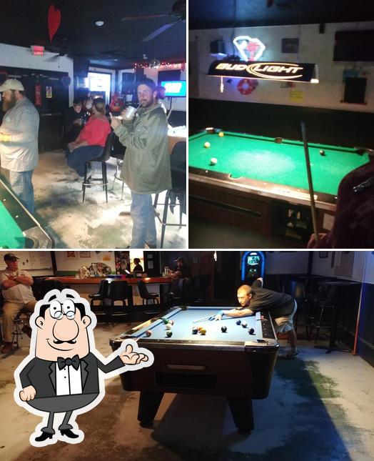 Highway 21 Bar in Beaufort Restaurant menu and reviews