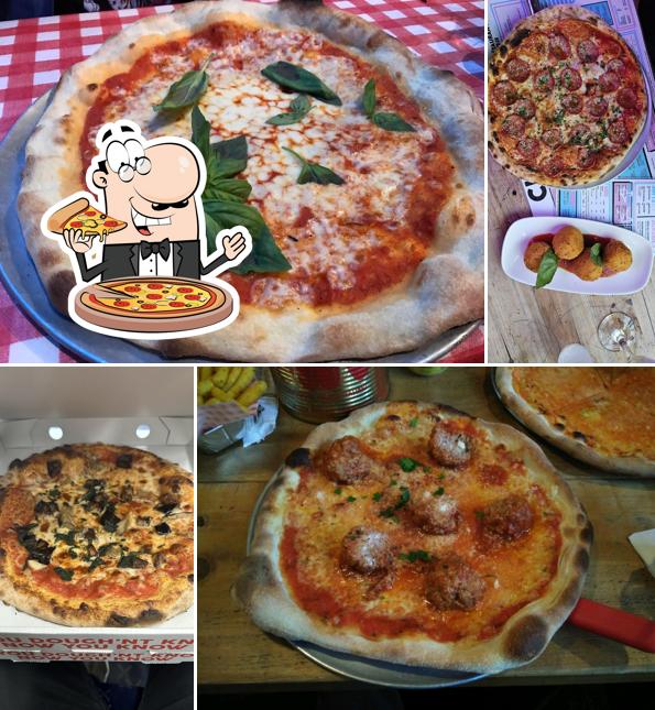 Try out pizza at Civerinos Hunter Square (the original)