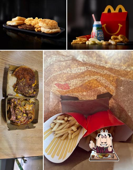 Best chocolate chip cookies in Pennsauken Township restaurants, spring 2024 Restaurant Guru